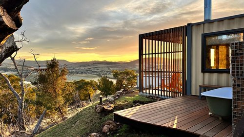 Aquila Eco Retreat - Hero