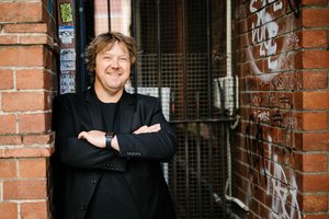 Peter Walker headshot
