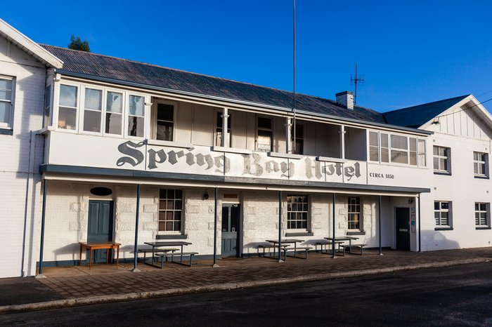 Spring Bay Hotel - Credit Tim Coad.jpg